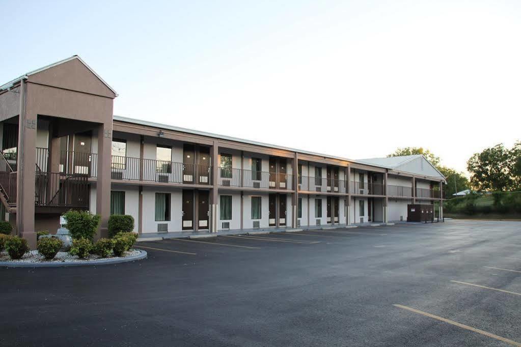 Shelbyville Inn - Shelbyville, Tn 37160 Exterior foto